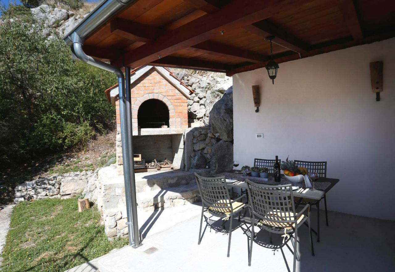 Holiday Home Miklica Klis Eksteriør billede