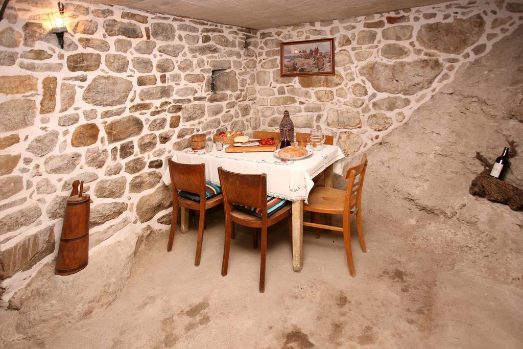 Holiday Home Miklica Klis Eksteriør billede